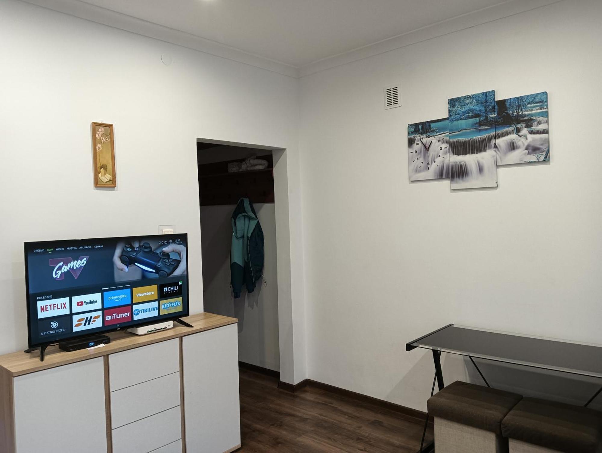 Apartament B&B Сталёва-Воля Экстерьер фото